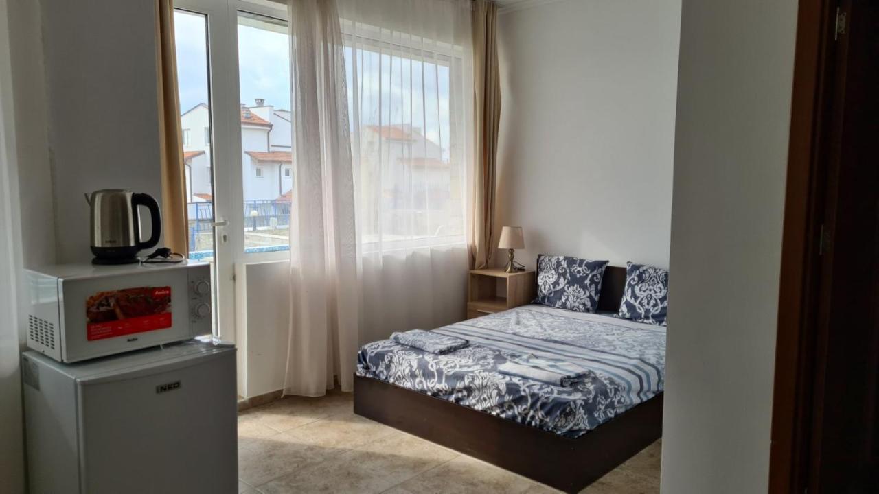 Вила Quiet Bay Sozopol Bagian luar foto